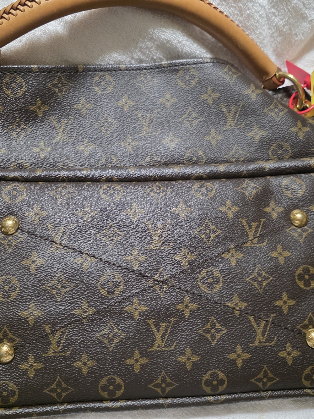 Louis Vuitton Monogram Canvas Shoulder Bag in Brown - Picture 5 of 15